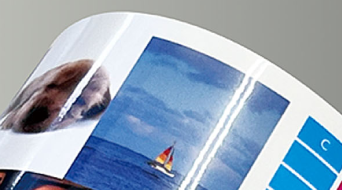 グロスPP加工が標準装備